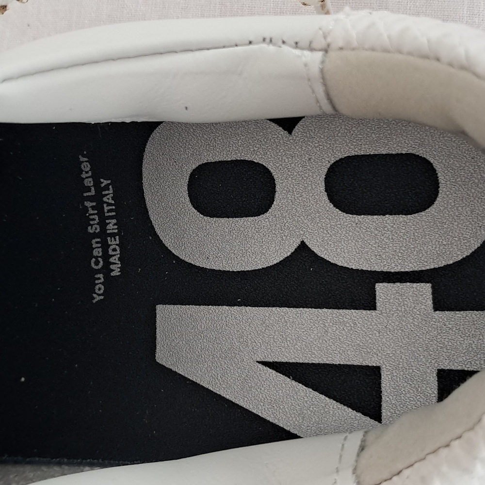 P448 John Dune Sneaker. Womans Size 39. White & Beige. Distressed Rubber Sole - Picture 5 of 16